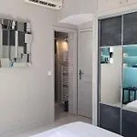 Villa Ste Maxime 5 Etoiles Piscine Chauffee Et Jacuzzi *