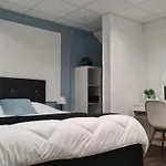 Ste Maxime 5 Etoiles Piscine Chauffee Et Jacuzzi *
