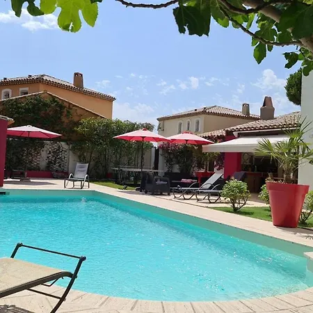 فيلة Ste Maxime 5 Etoiles Piscine Chauffee Et Jacuzzi