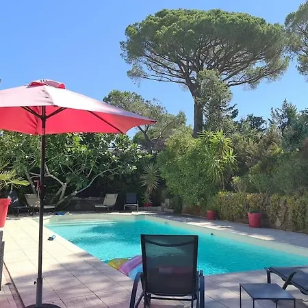 Ste Maxime 5 Etoiles Piscine Chauffee Et Jacuzzi Villa *