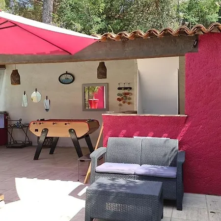 فيلة Ste Maxime 5 Etoiles Piscine Chauffee Et Jacuzzi سانت ماكسيم