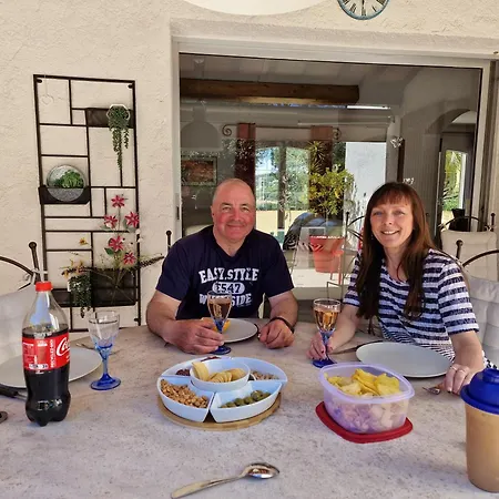 Villa Ste Maxime 5 Etoiles Piscine Chauffee Et Jacuzzi