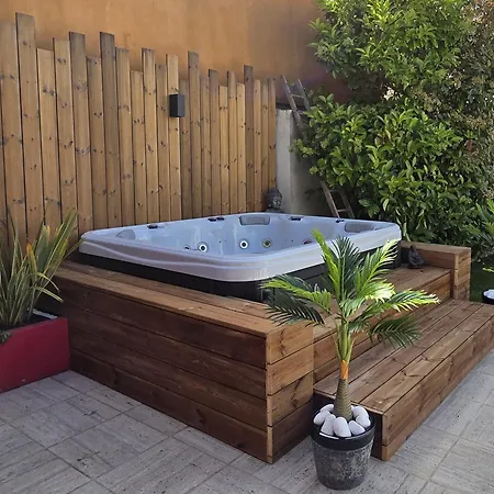 فيلة Ste Maxime 5 Etoiles Piscine Chauffee Et Jacuzzi