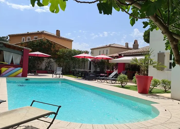 فيلة Ste Maxime 5 Etoiles Piscine Chauffee Et Jacuzzi