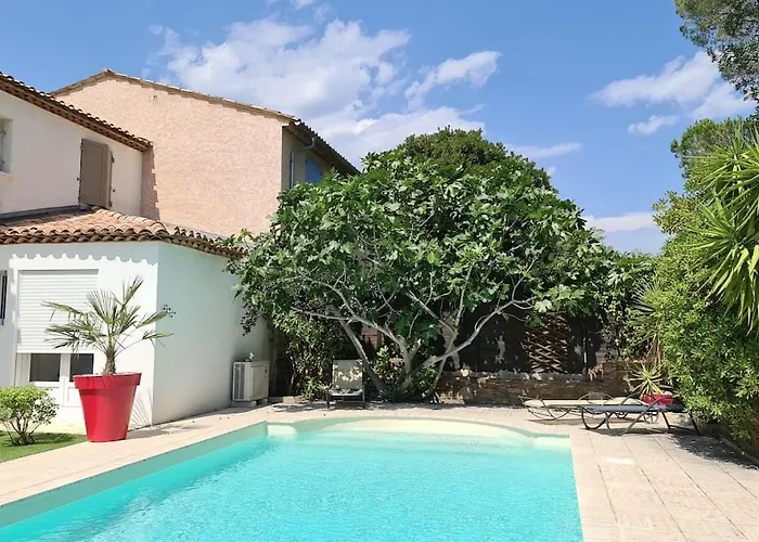 فيلة Ste Maxime 5 Etoiles Piscine Chauffee Et Jacuzzi