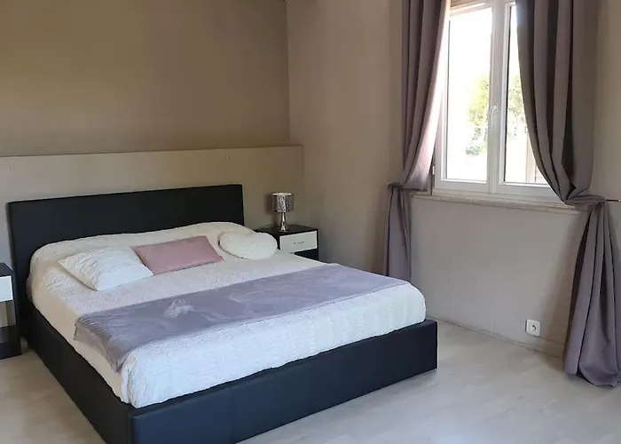فيلة Ste Maxime 5 Etoiles Piscine Chauffee Et Jacuzzi سانت ماكسيم