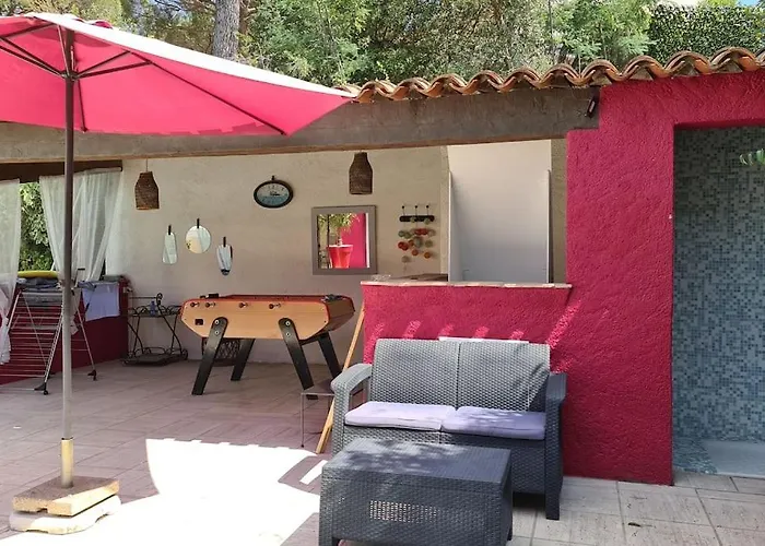 فيلة Ste Maxime 5 Etoiles Piscine Chauffee Et Jacuzzi سانت ماكسيم