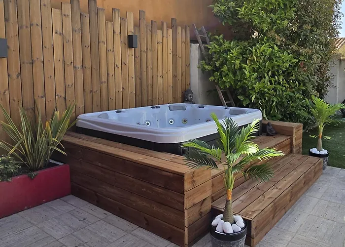 فيلة Ste Maxime 5 Etoiles Piscine Chauffee Et Jacuzzi